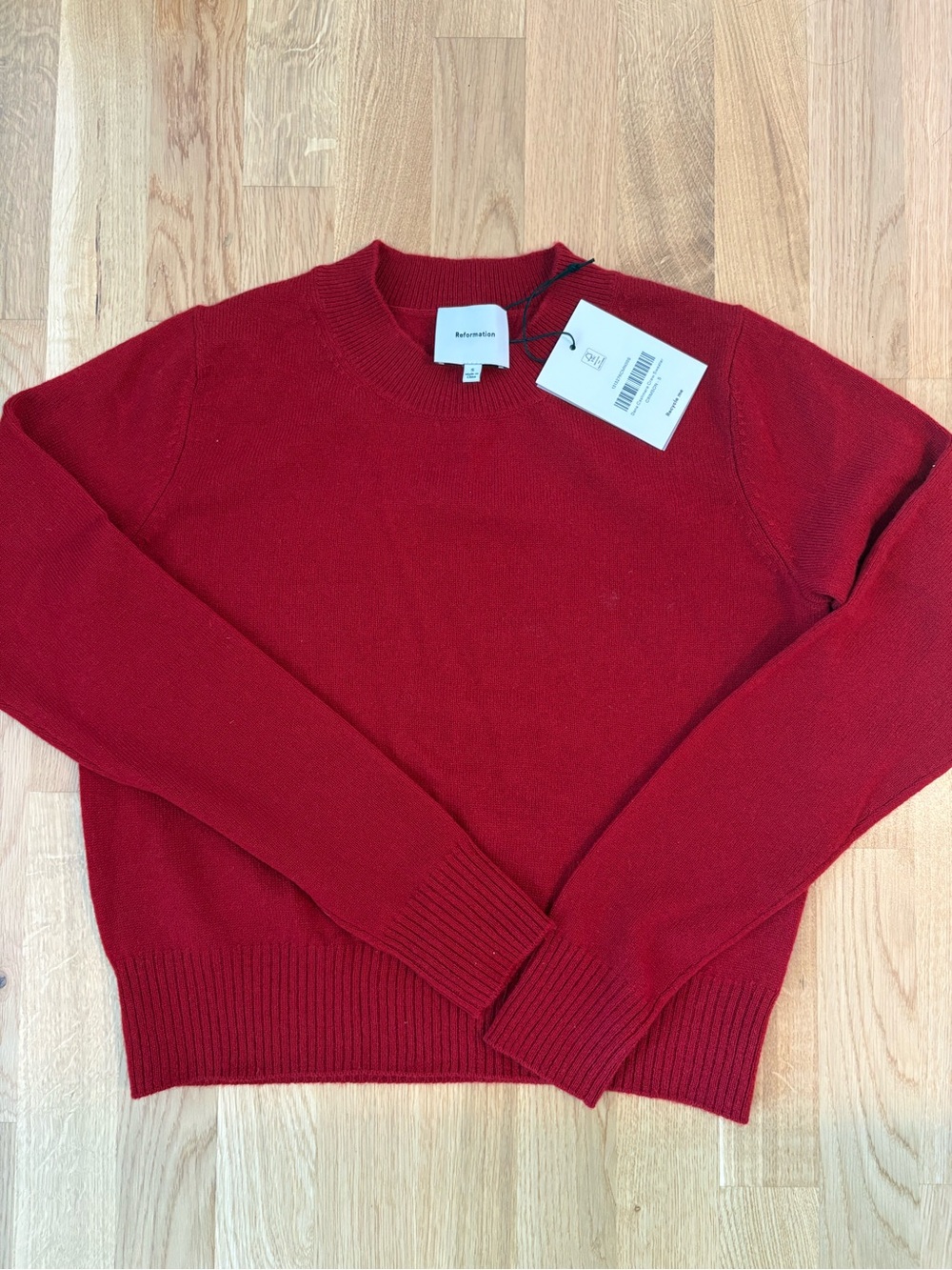 NWT Reformation Dana Cashmere Crew Sweater Crimson Red Size S
